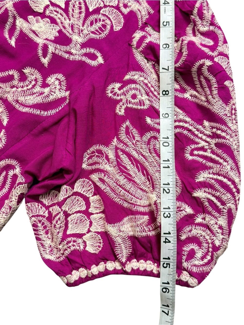 Solitaire Embroidered Magenta Puff Sleeve Boho Blouse Top Size L - Picture 10 of 13